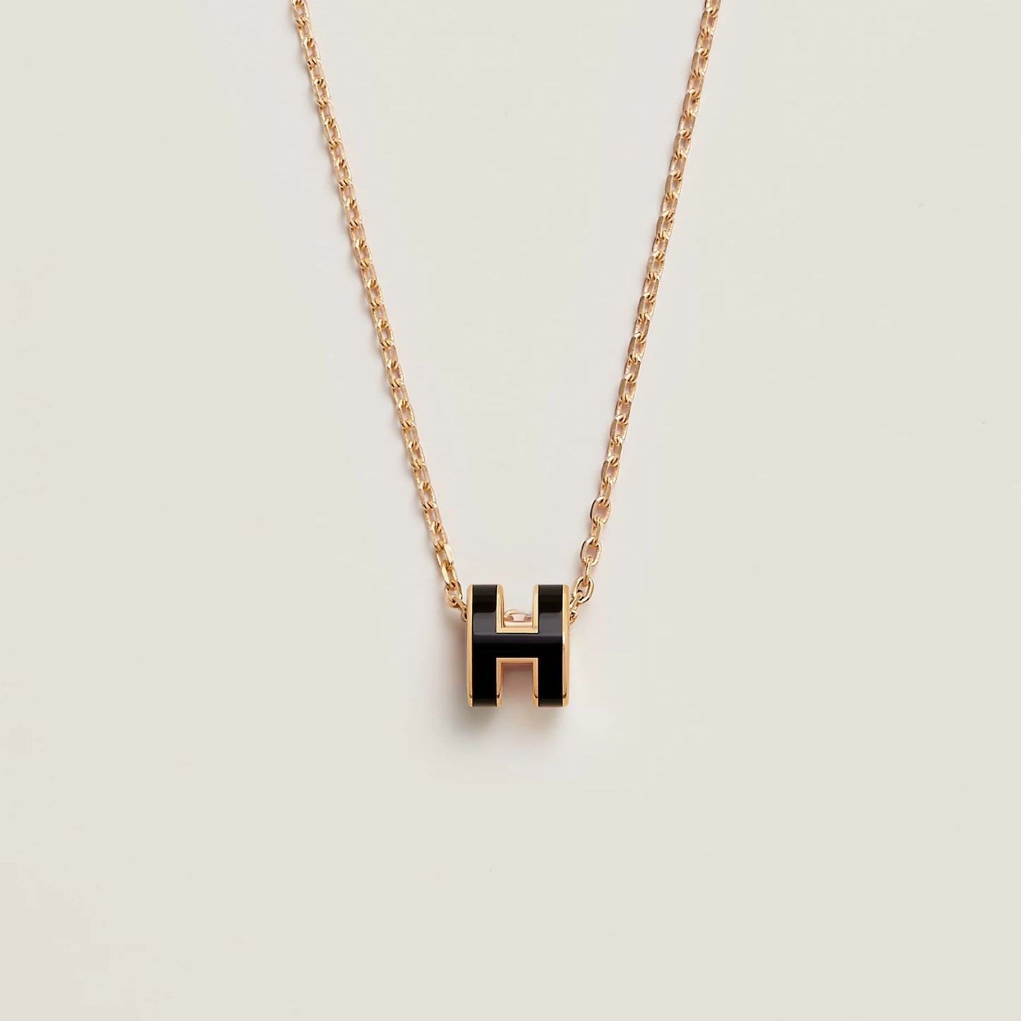 Mini Pop H pendant Noir color