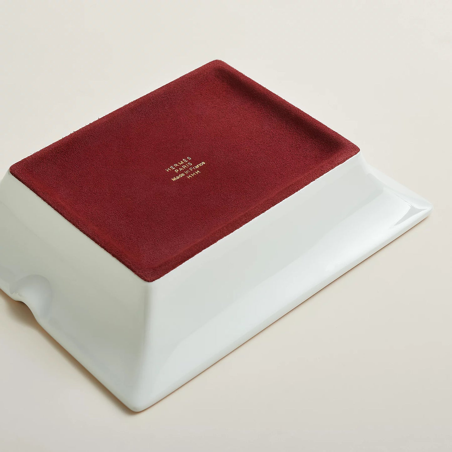 Cheval Vague ashtray Carmin / Terracotta color