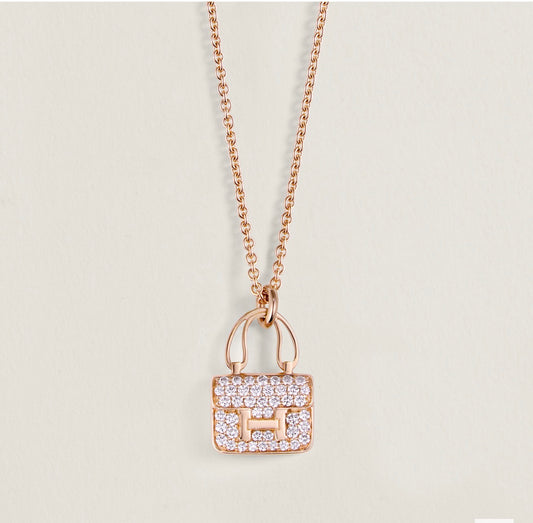 Amulettes Constance pendant